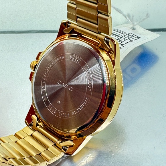 Casio Stainless Steel Watch
40mm Case in Diameter - Picture 6 of 10